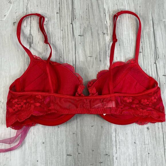 Victorias Secret Red Lace Padded Underwire Front Close Adjustable Strap Bra 36B - Picture 5 of 10